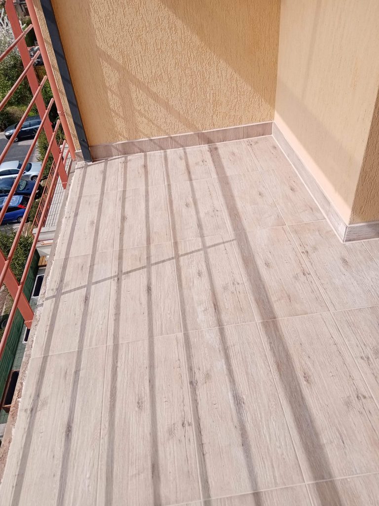 rekonštrukcia balkónov, bytový dom Nitra 2021